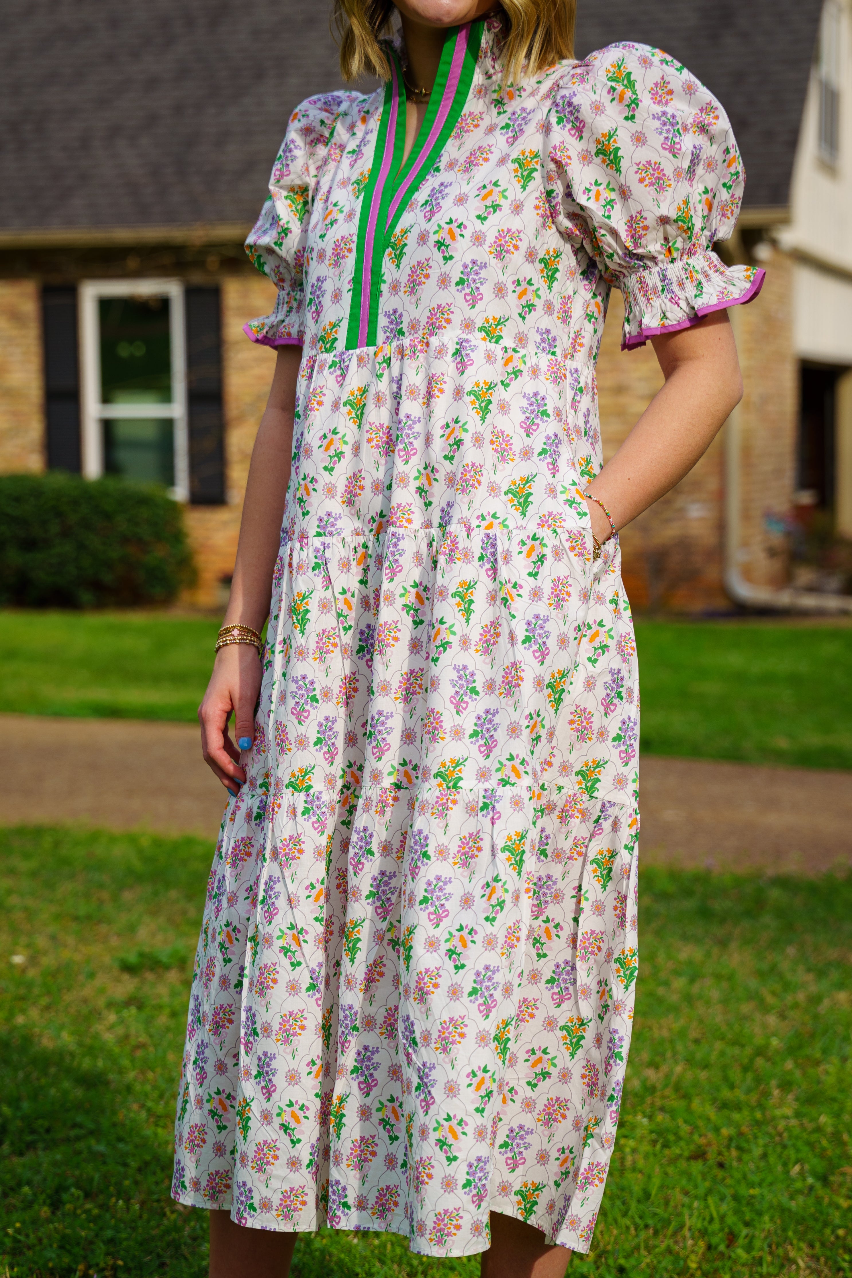 White Floral Puff Sleeve Dress